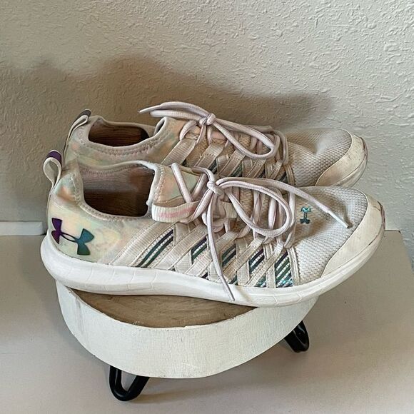 Pre-Loved Under Armour Youth Metallic Rainbow Sneakers Size 6Y - Picture 3 of 6
